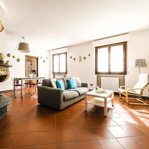  Appartamento Hostly - Giusy Garden - Only For Holidays
